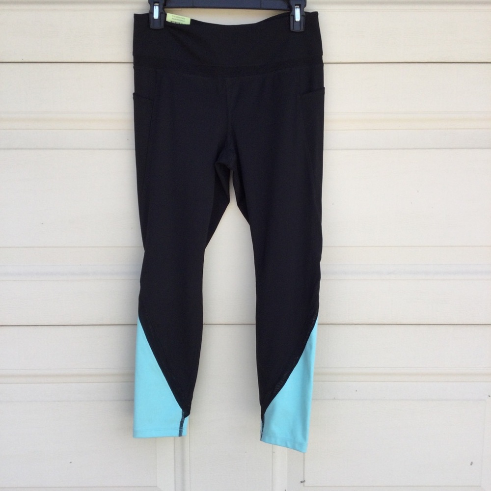 Tangerine Activewear Leggings New Size Medium